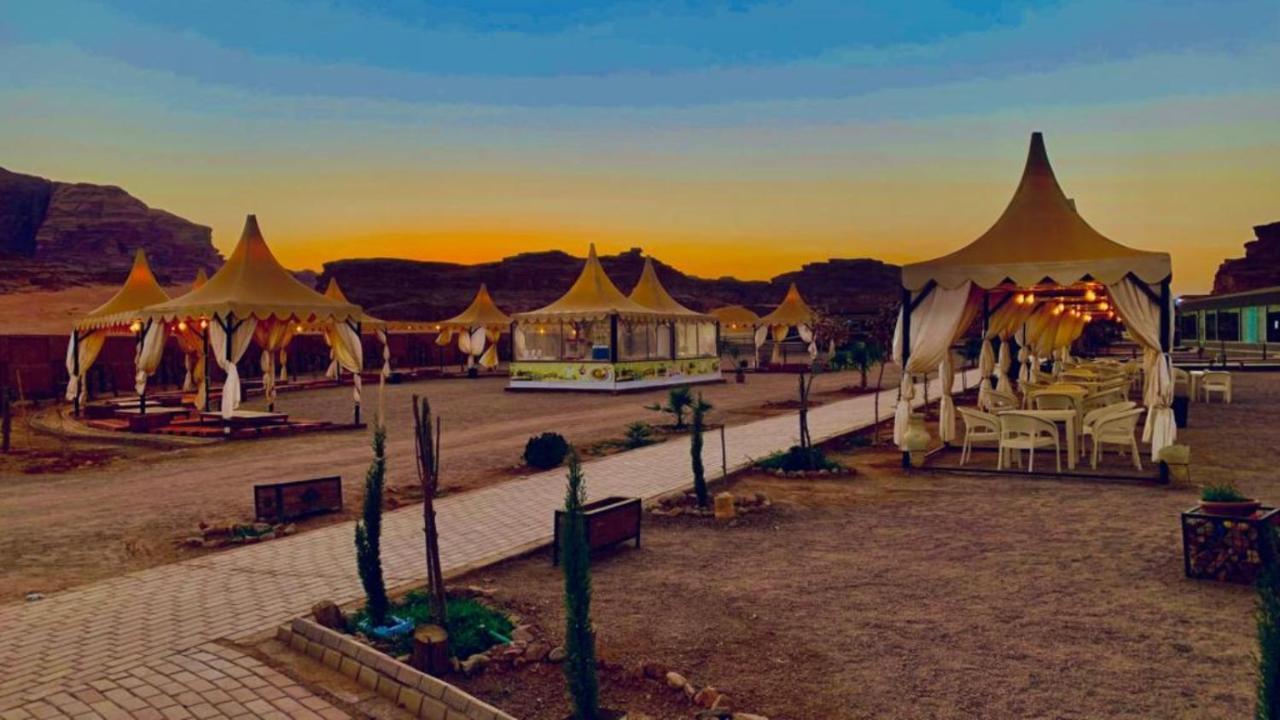 Vila Al Sultana Luxury Camp Wadi Rum Exteriér fotografie